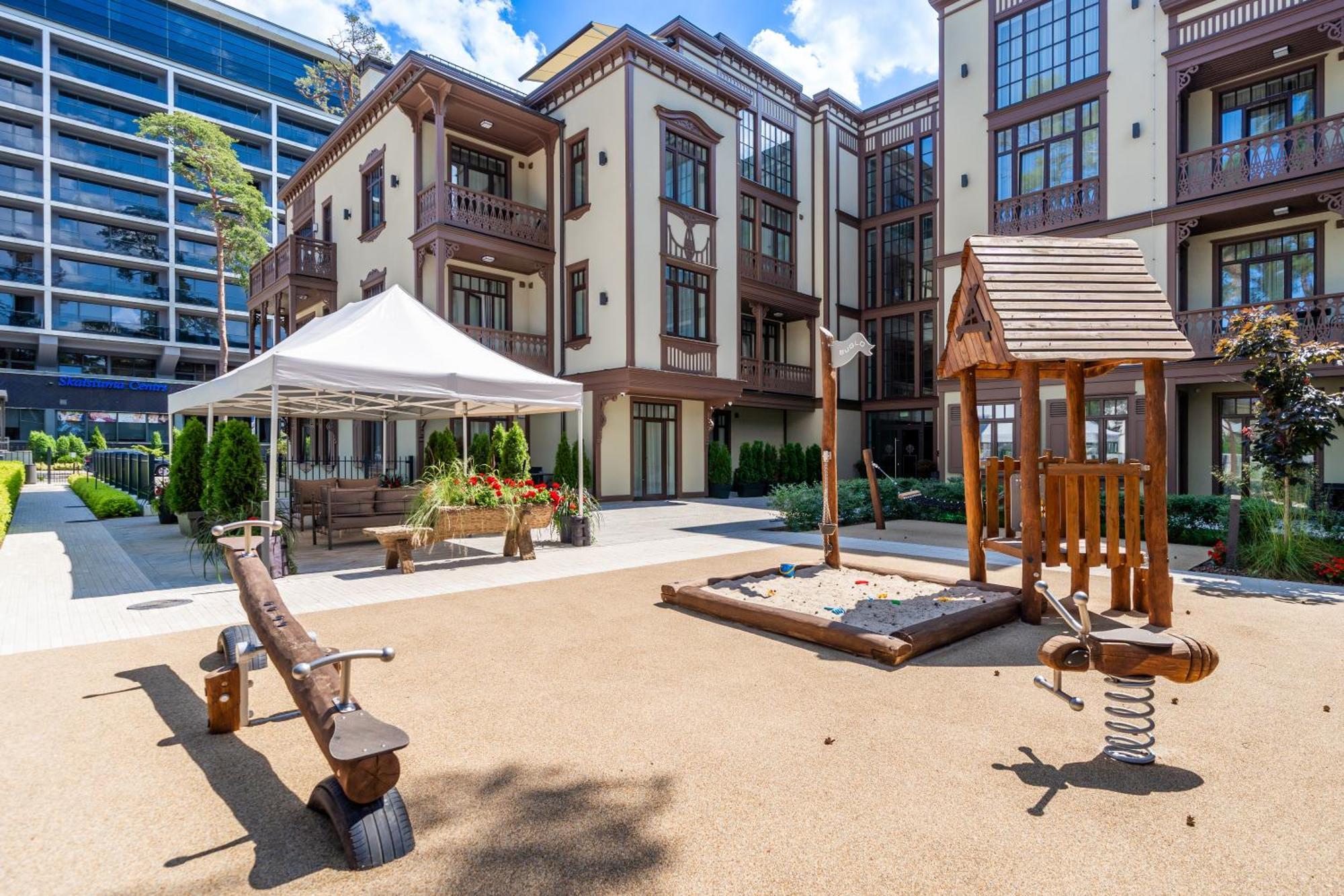Stories Design Aparthotel Юрмала Экстерьер фото